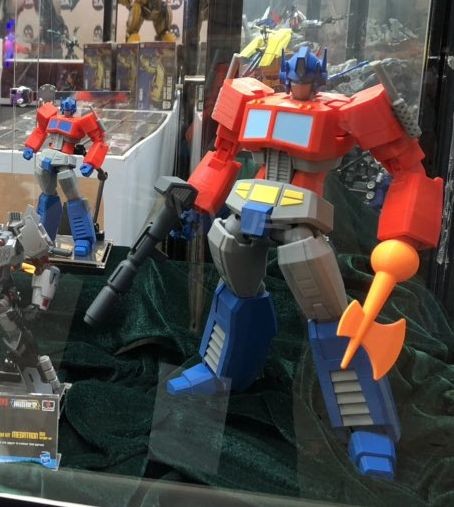 Transformers - Convoy - Furai Model (Flame Toys)