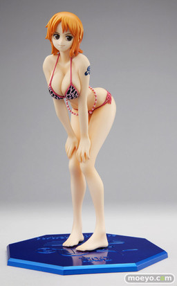 One Piece - Nami - Excellent Model - Portrait Of Pirates Limited Edition - 1/8 - Ver. Pink Limited (MegaHouse)