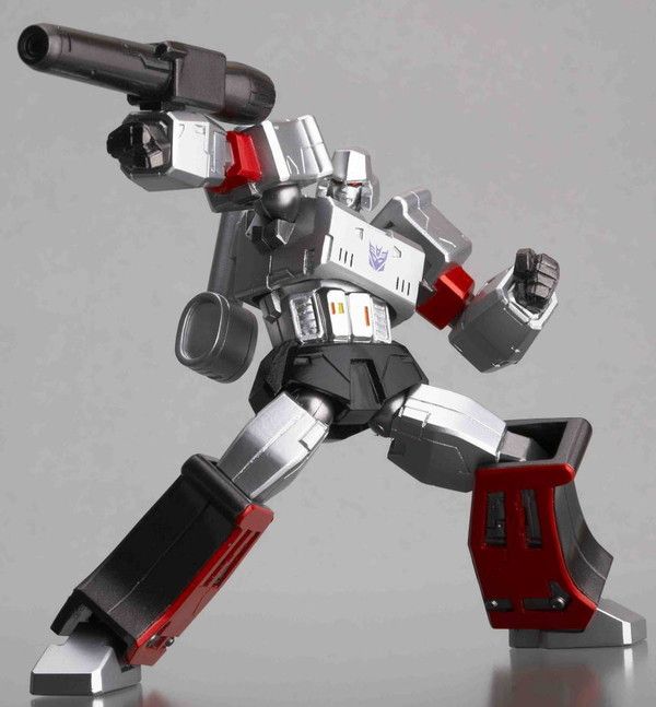 Transformers - Megatron - Revoltech (No. 025) (Kaiyodo)