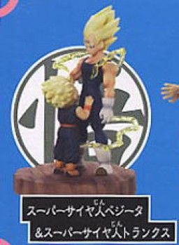 Dragon Ball Z - Majin Vegeta SSJ - Trunks SSJ - Dragon Ball Capsule 7 (MegaHouse)