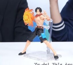 One Piece - Portgas D. Ace - S.H.Figuarts - Marineford