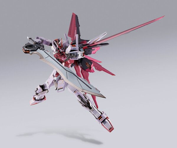 Gundam Metal Build Strike Rouge (Skygrasper Set)