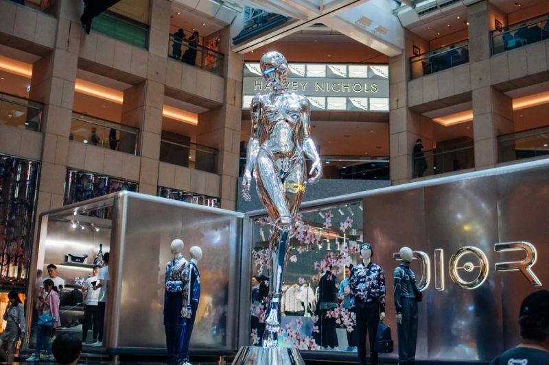 Hajime Sorayama x Dior Sexy Robot Aluminium 2019