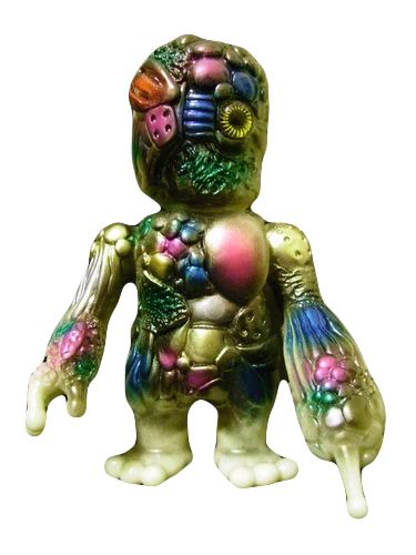 RealxHead Mutant Chaosman Sofubi GID Gold Metallic