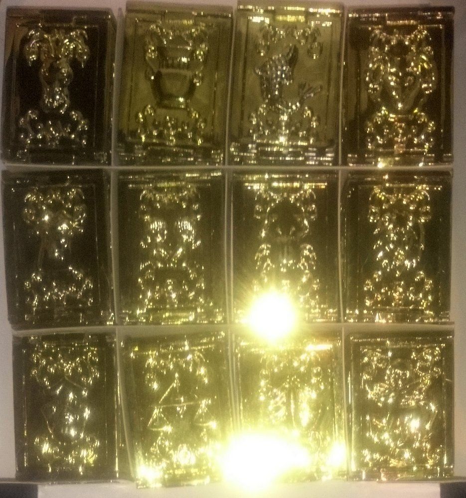Unknown Maker / overseas edition made overseas God Cloth made overseas Gold Cloth box / gashapon size
