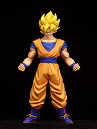 Dragon Ball Z - Son Goku SSJ - Gigantic Series (X-Plus)