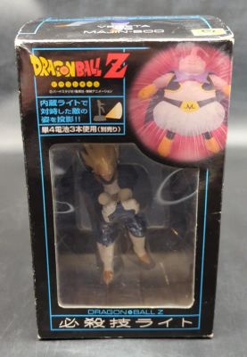 Banpresto Special Move Light Vegeta VS Majin Bu