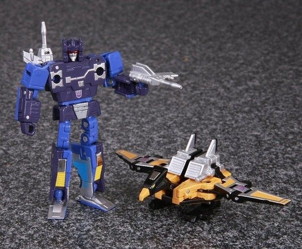 Transformers - Buzzsaw - Frenzy - The Transformers: Masterpiece (MP-16) (Takara Tomy)