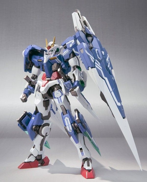 Kidou Senshi Gundam 00 - Kidou Senshi Gundam 00V - GN-0000 00 Gundam - GN-0000/7S 00 Gundam Seven Sword - Metal Build - 1/100